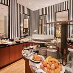 Western Excelsior Hotel 4*