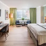 Western Excelsior Hotel 4*