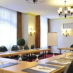 Western Excelsior Hotel