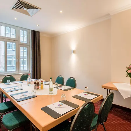 Hotel Western Excelsior 4*