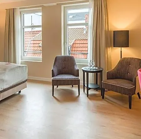 Western Excelsior 4*