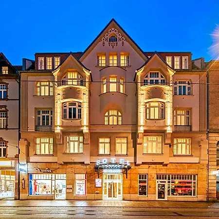 Western Excelsior