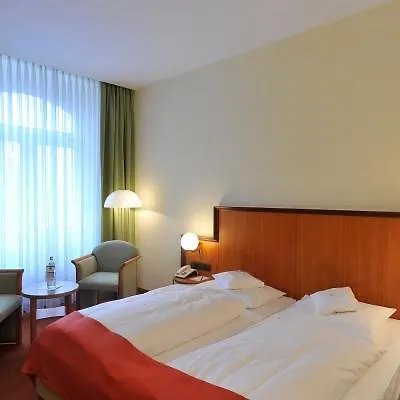 Western Excelsior Szálloda