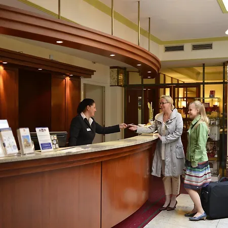 埃克塞西奥贝斯特韦斯特普拉斯酒店 酒店
