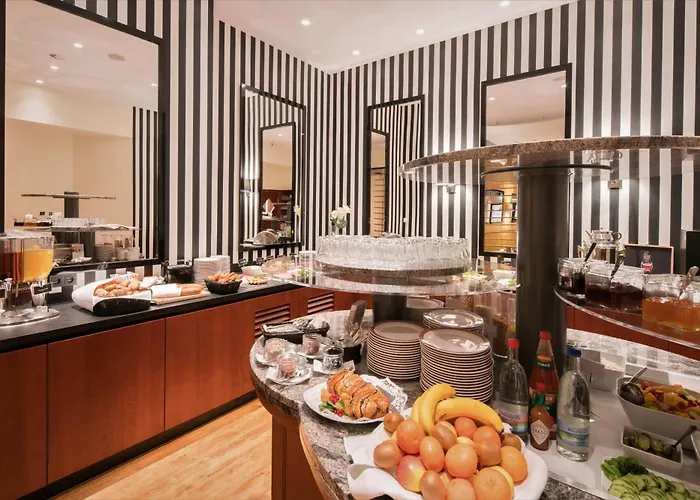 Western Excelsior Hotel 4*