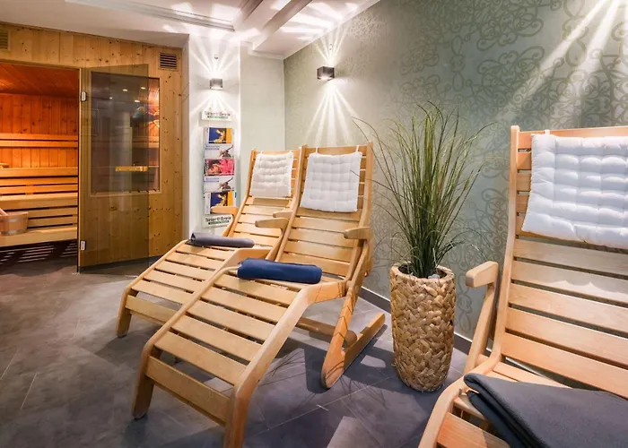 Hotel Western Excelsior 4*