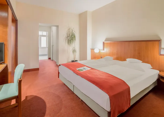 Western Excelsior Erfurt