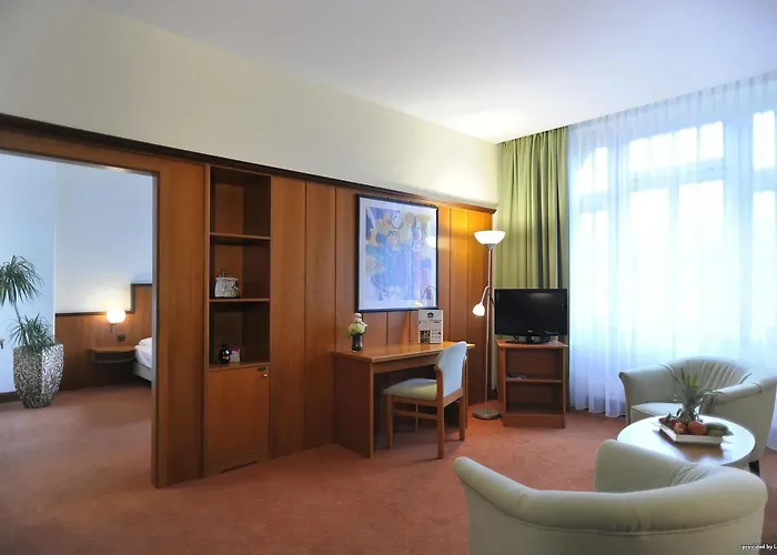 Western Excelsior Otel