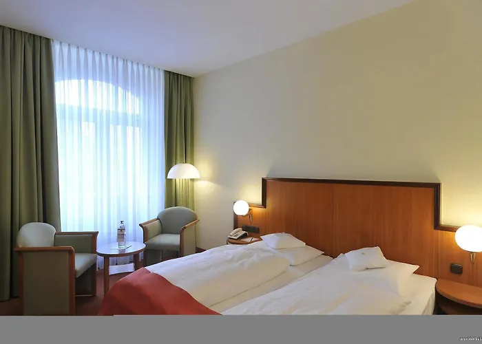 Western Excelsior Otel 4*