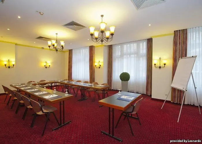 Western Excelsior 4*